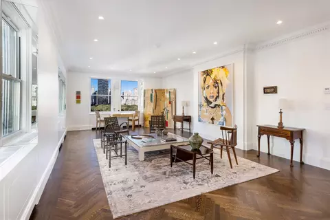 781 5th Ave #1205, New York, NY 10022