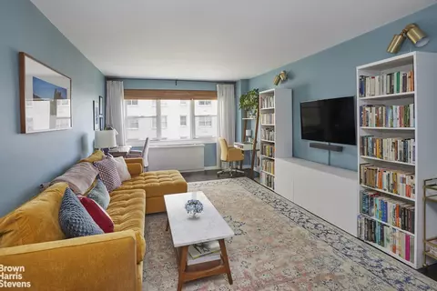 520 E 76th St #10G, New York, NY 10021