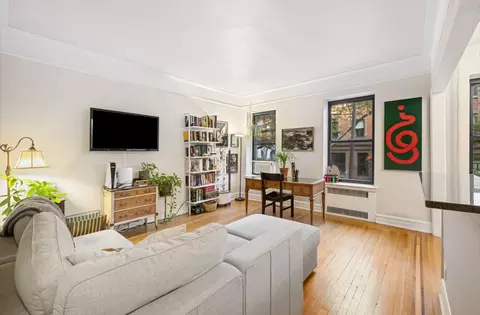 124 E 91st St #2D, New York, NY 10128