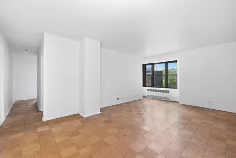 208 E Broadway #J602, New York, NY 10002