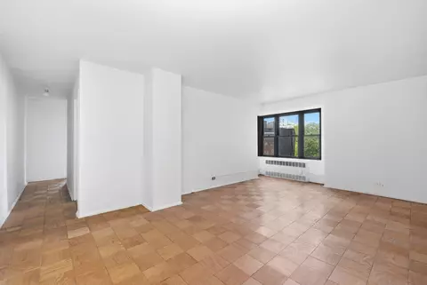 208 E Broadway #J602, New York, NY 10002