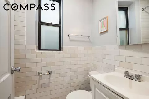 19 Clifford Pl, Brooklyn, NY 11222 photo 10