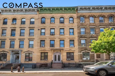 19 Clifford Pl, Brooklyn, NY 11222 photo 2