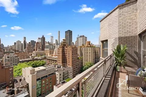 345 E 69th St #PHD, New York, NY 10021