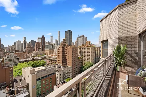 345 E 69th St #PHD, New York, NY 10021