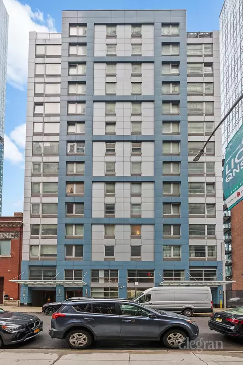44-27 Purves St #8-D, New York City, NY 11101