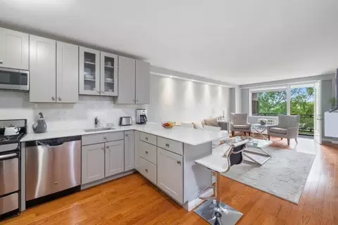 5700 Arlington Ave #5M, New York City, NY 10471