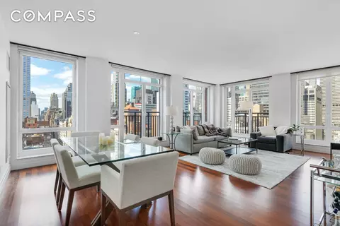 45 Park Ave #2101, New York, NY 10016