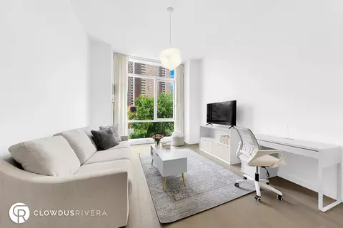 200 Chambers St #2-K, New York, NY 10007