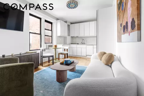 295 W 11th St #5FF, New York, NY 10014