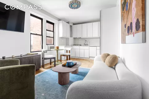 295 W 11th St #5FF, New York, NY 10014