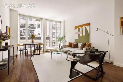 133 W 22nd St #8C, New York, NY 10011
