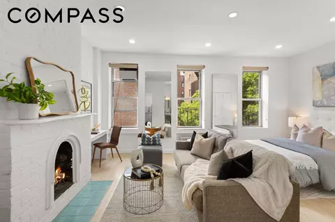 237 E 12th St #2A, New York, NY 10003