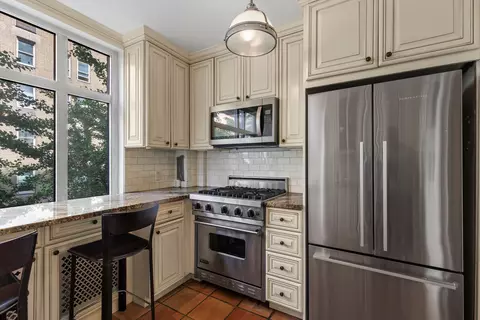 55 Central Park W #5C, New York, NY 10023