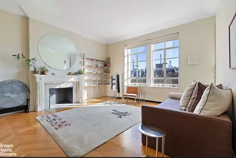 11 W 81st St #6A, New York, NY 10024