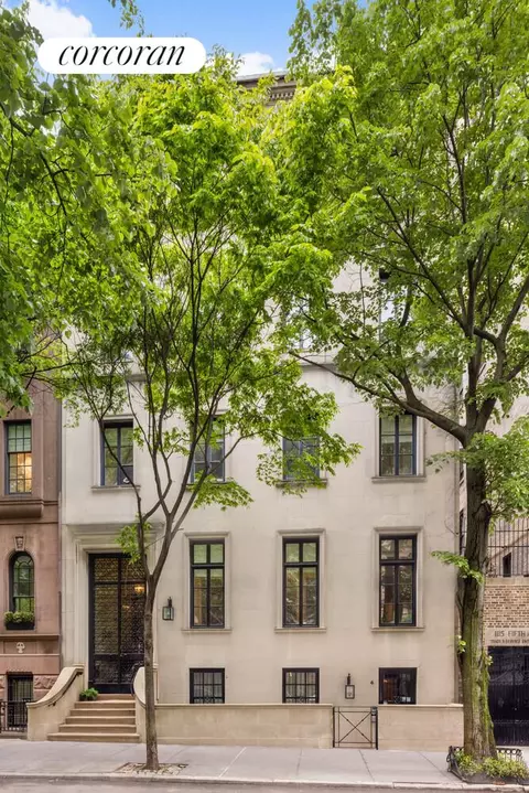 4 E 93rd St, New York, NY 10128