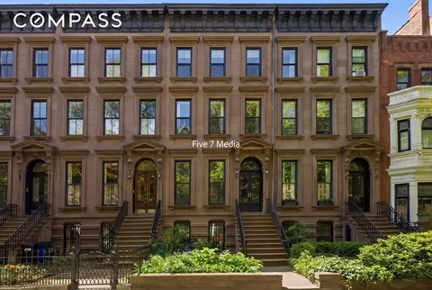 304 Clinton Ave, Brooklyn, NY 11205
