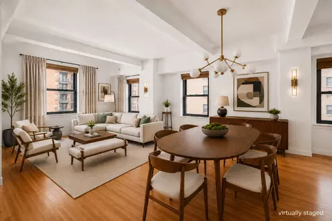 315 W 23rd St #11A, New York, NY 10011