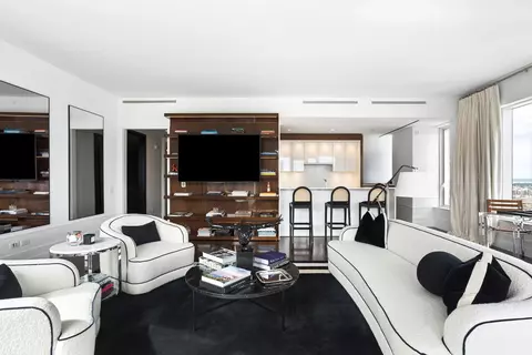 Living - 252 E 57th St #46C, New York, NY 10022 photo 2 of 2