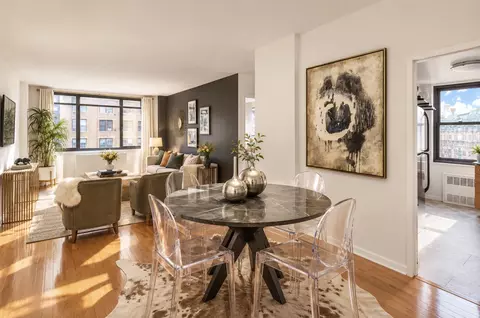 2025 Broadway #12D, New York, NY 10023
