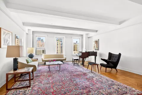 118 Riverside Dr #12A, New York, NY 10024
