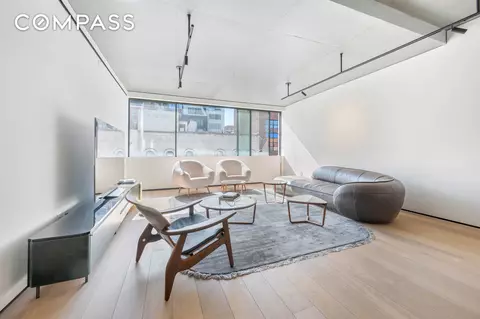 455 W 19th St #6S, New York, NY 10011