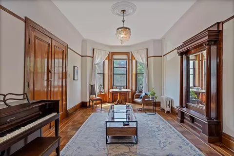 543 9th St, Brooklyn, NY 11215