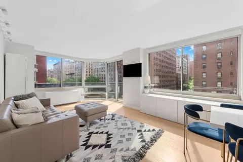 250 W 90th St #8H, New York, NY 10024