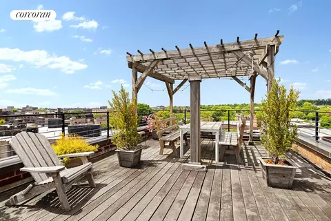 207 Prospect Park SW #9A, Brooklyn, NY 11218