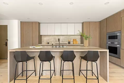 66 Clinton St #6A, New York, NY 10002