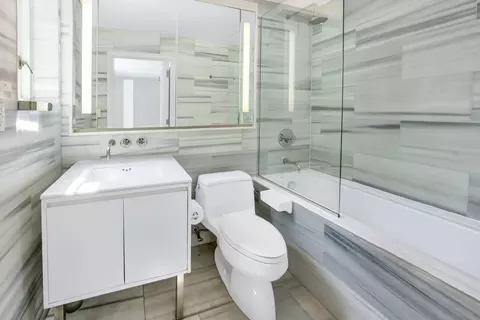 225 Rector Pl #7E, New York, NY 10280