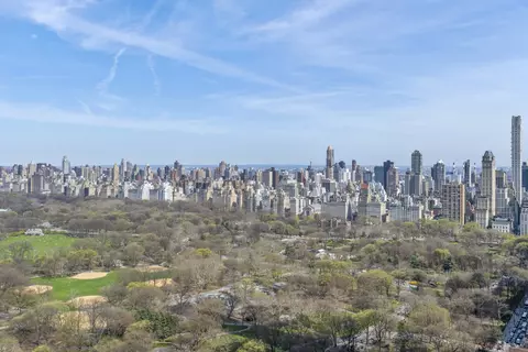 25 Columbus Cir #56D, New York, NY 10019
