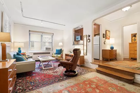 29 W 64th St #2-F, New York, NY 10023