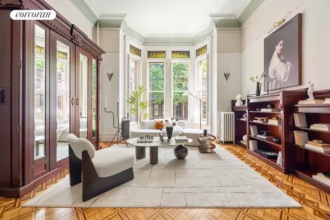 40 Remsen St #3, Brooklyn, NY 11201