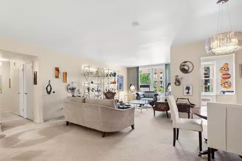 112-20 72nd Dr #C27, New York City, NY 11375