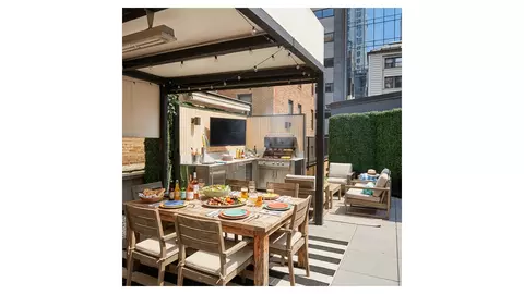 152 W 58th St #PH8, New York, NY 10019