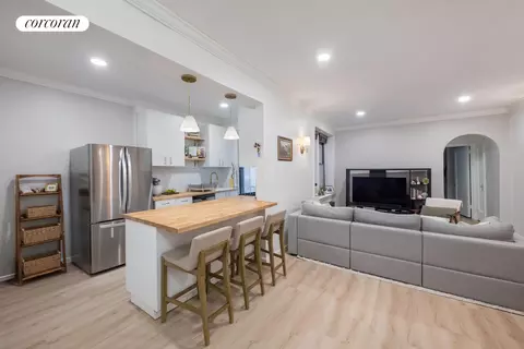 225 Bennett Ave #1T, New York, NY 10040