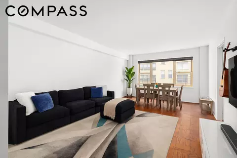 415 E 52nd St #9AA, New York, NY 10022
