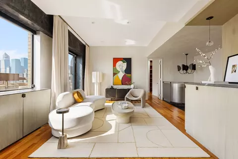 5 E 22nd St #PHDF, New York, NY 10010