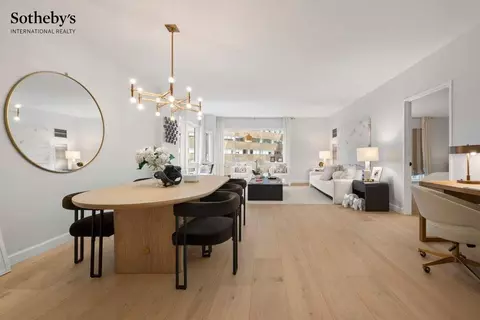 721 5th Ave #33C, New York, NY 10022