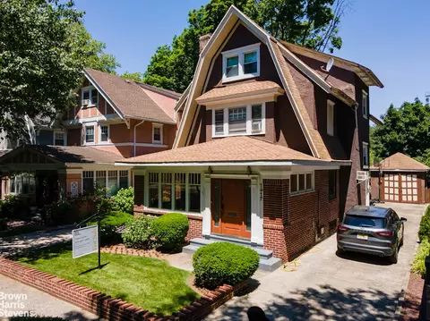 1917 Glenwood Rd, Brooklyn, NY 11230