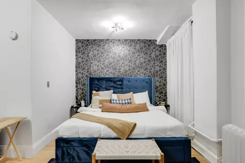 56 Court St #2B, Brooklyn, NY 11201
