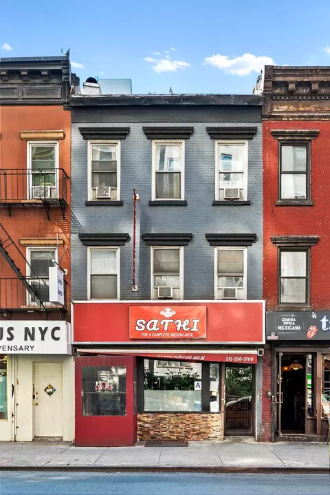 216 3rd Ave, New York, NY 10003