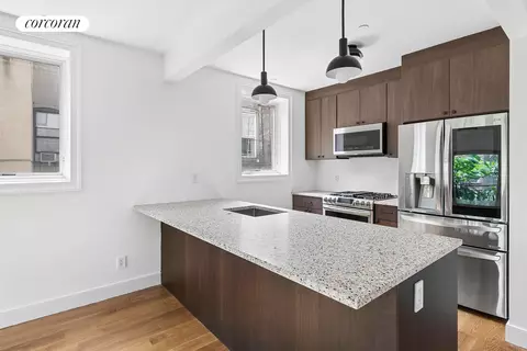 226 Hart St #3B, Brooklyn, NY 11206