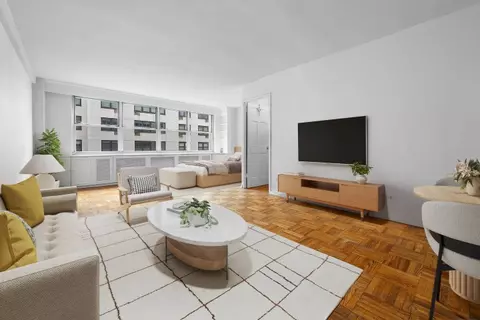 310 E 70th St #6H, New York, NY 10021