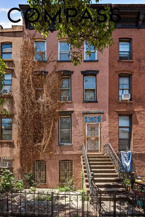 90 Ryerson St, Brooklyn, NY 11205