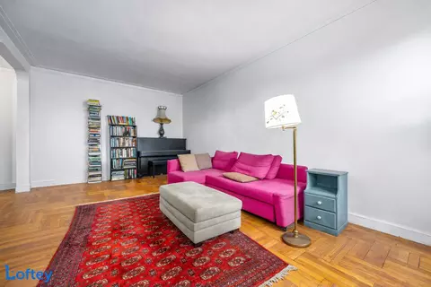 2190 Boston Rd #2C, New York City, NY 10462