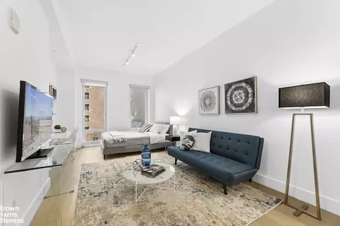 15 W 61st St #4D, New York, NY 10023