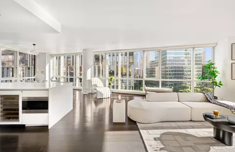 200 Chambers St #10A, New York, NY 10007