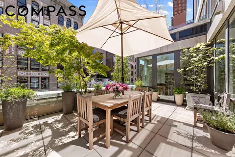 133 W 22nd St #10D, New York, NY 10011